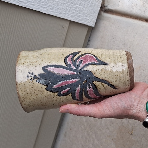 Vintage Other - Vintage artist signed speckle pottery vase